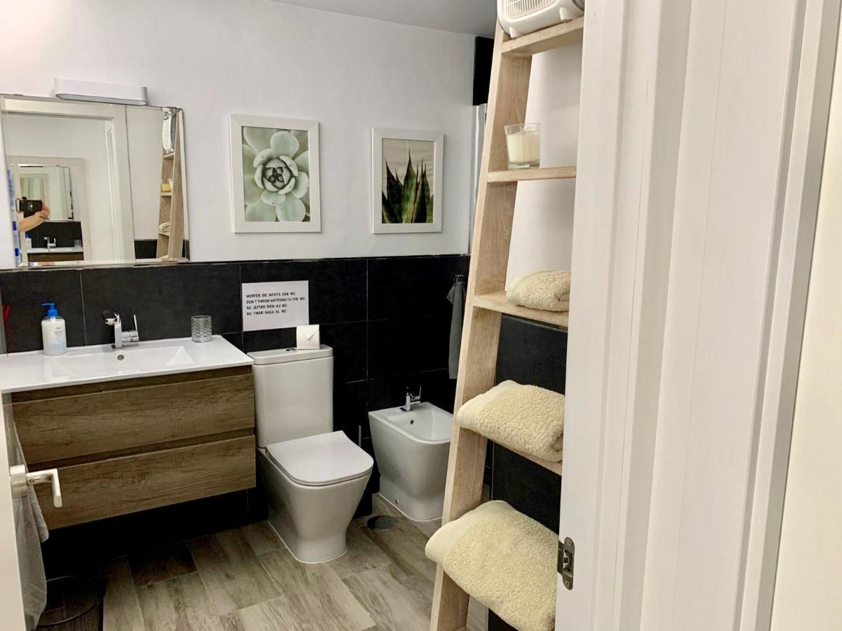 Apartment Paseo Aguadulce  Luaran gambar